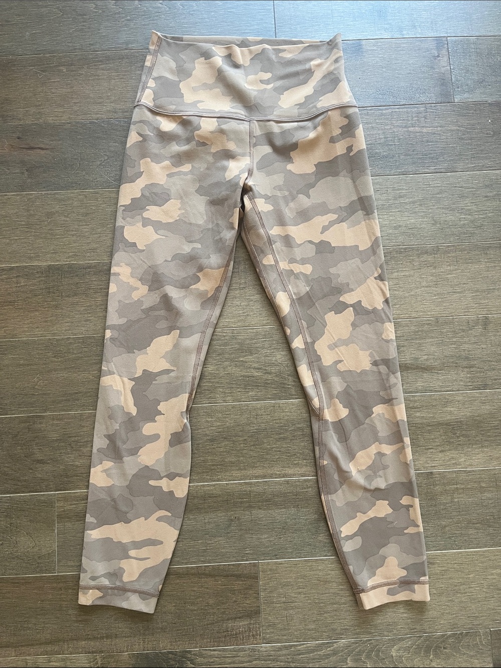 Lululemon Align High Rise Pant - Picture 2 of 6